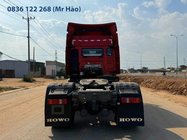Dong-co-xe-dau-keo-howo-tx-1-cau-330-hp