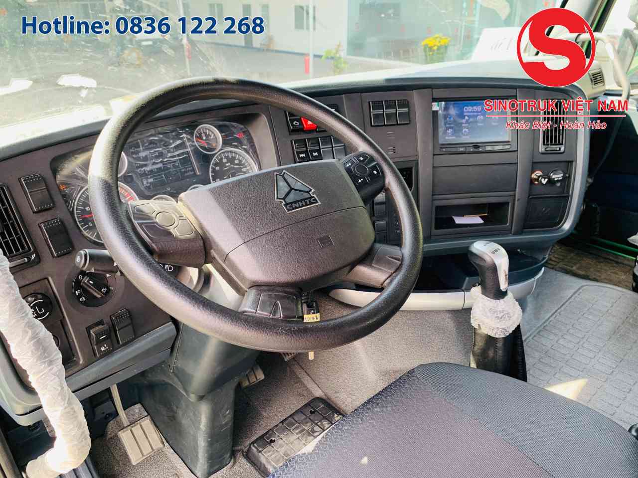 XE ĐẦU KÉO HOWO A7 380 HP CẦU DẦU 2025 Nội Thất xe đầu kéo Howo A7 380 Hp