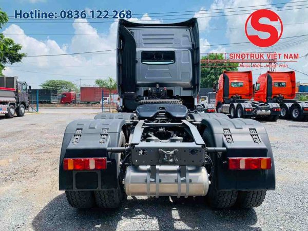 XE ĐẦU KÉO HOWO SITRAK 440 HP CẦU DẦU 2025 xe-dau-keo-sitrak-t7h-440-hp-cau-dau-ban-12-la-nhip