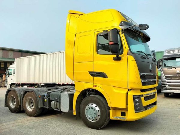 XE ĐẦU KÉO HOWO TH7 SE 460 HP CẦU LÁP 2025 xe-dau-keo-howo-th7-se-460-hp-cau-lap-1
