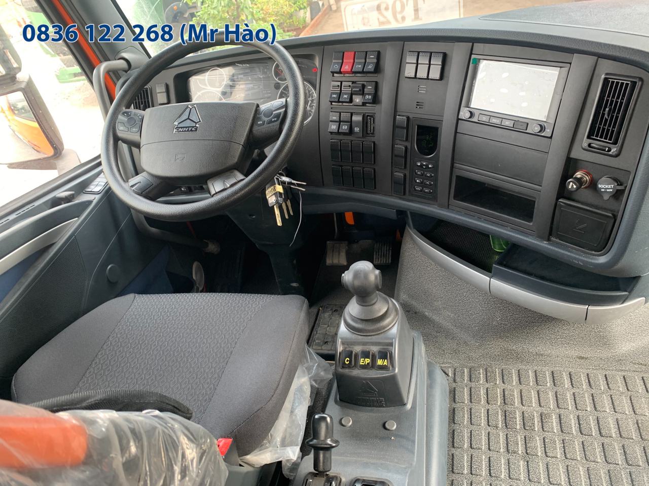 Xe Đầu Kéo Sitrak T7H 440 Hp Số Tự Động