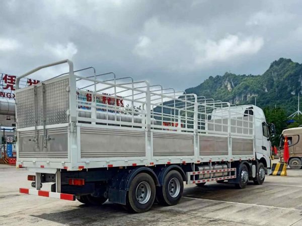 XE TẢI HOWO TH7 4 CHÂN 2025 Howo-th7-4-chan-1