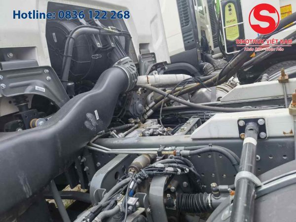 Xe-tron-be-tong-howo-max-16m3-2